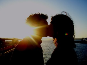 sweet kisses_4b620c6623119_hires