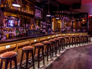 bar